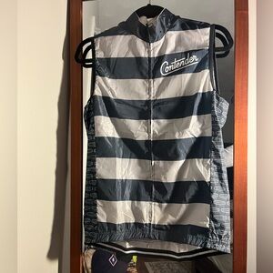 Contender cycling Vest Medium